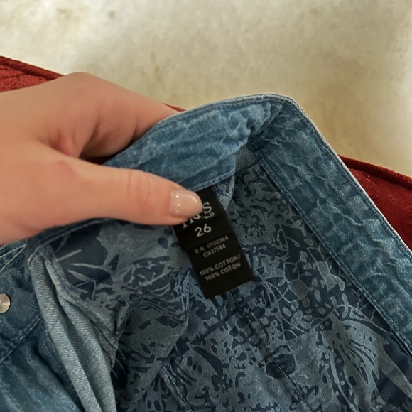 Boyfriend jeans - Picture 2 of 3